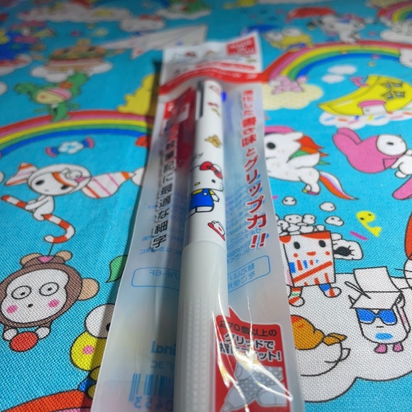 Hello Kitty bundle! - Picture 7 of 9